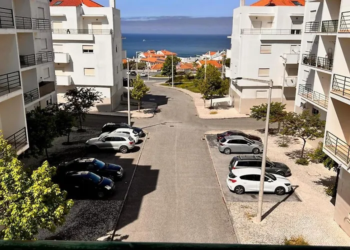 Waterfront View - Casa Alegra דירה *