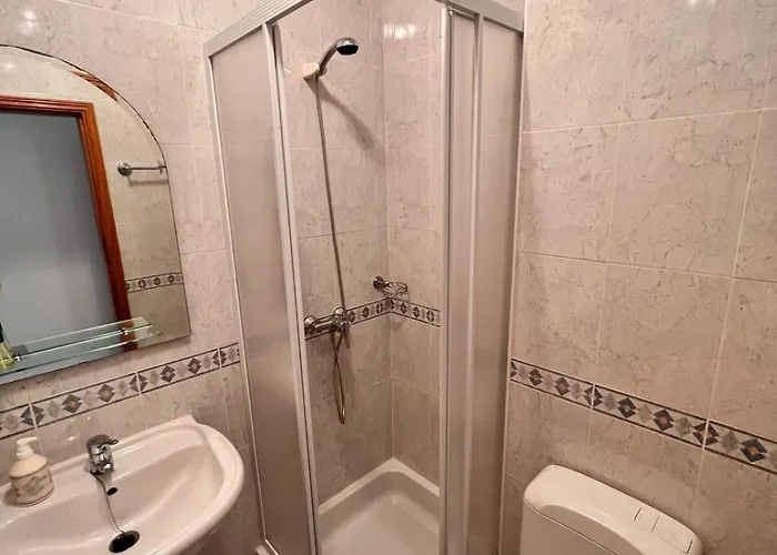 Waterfront View - Casa Alegra דירה נאזרה